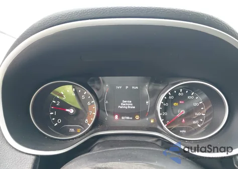 2018 Jeep Compass Latitude 4X4 из США, поврежденный, VIN 3C4NJDBBXJT463583